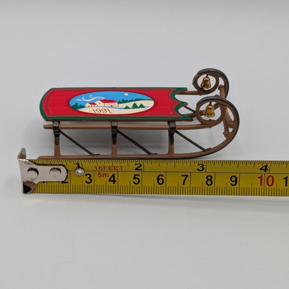 Hallmark Keepsake Old-Fashioned Sled 1991, Vintage Christmas Ornament - Picture 10 of 11